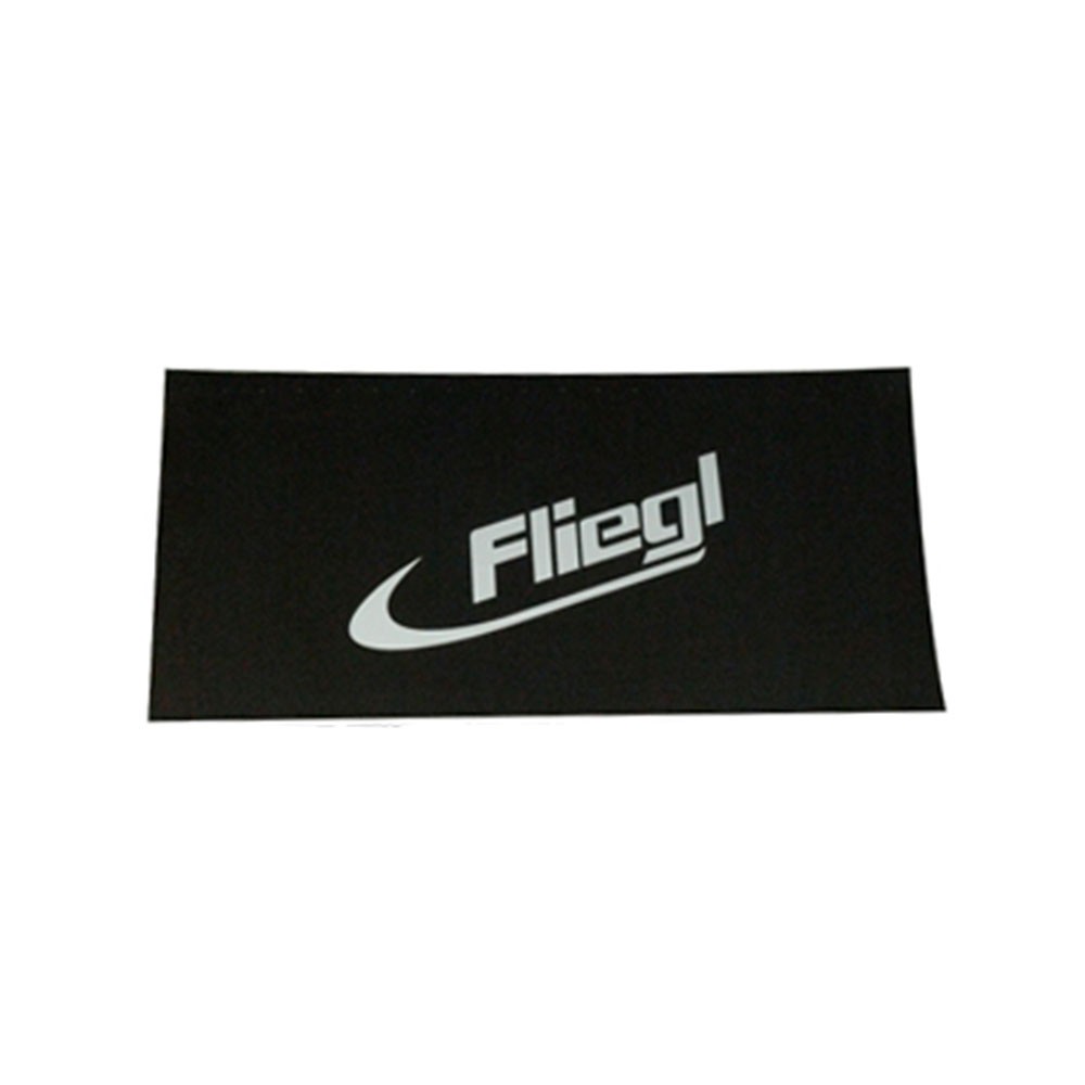 Schmutzfänger mit Fliegl-Logo