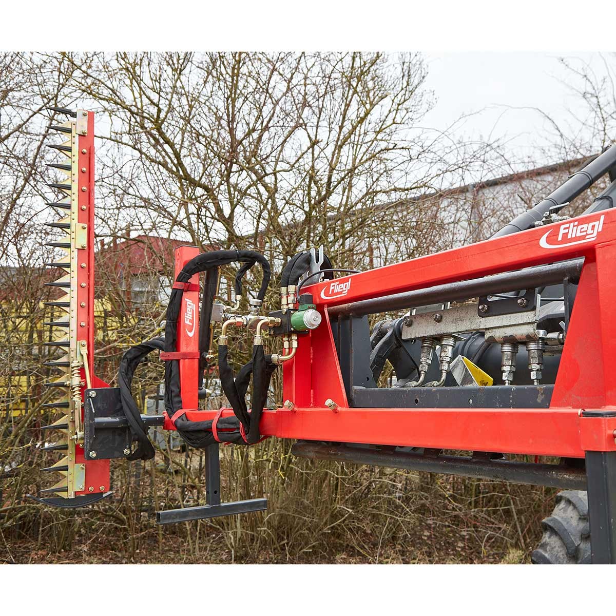 Seitenastschere für Frontanbau Typ150
